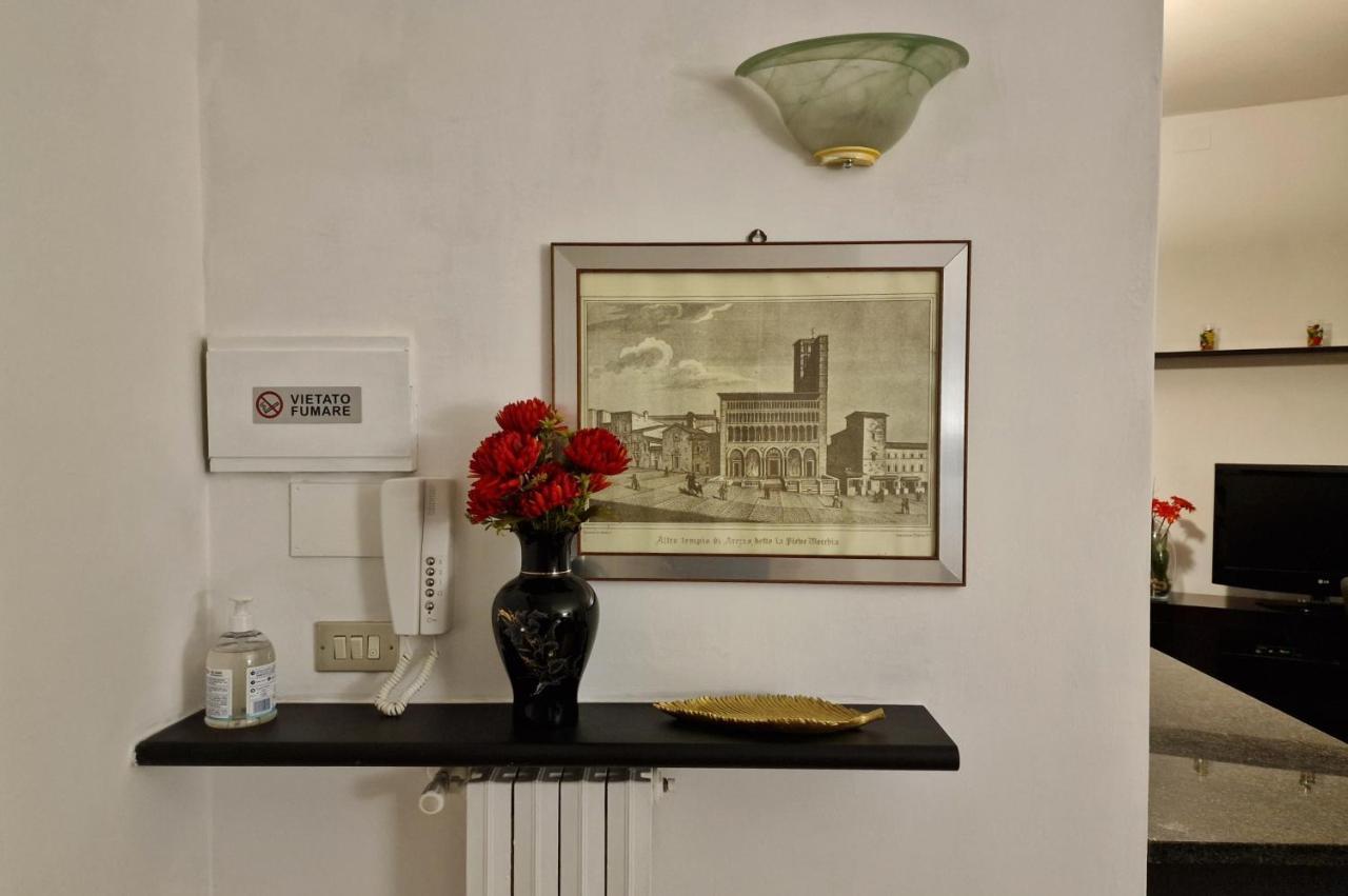 Arezzo Charming Apartment 外观 照片