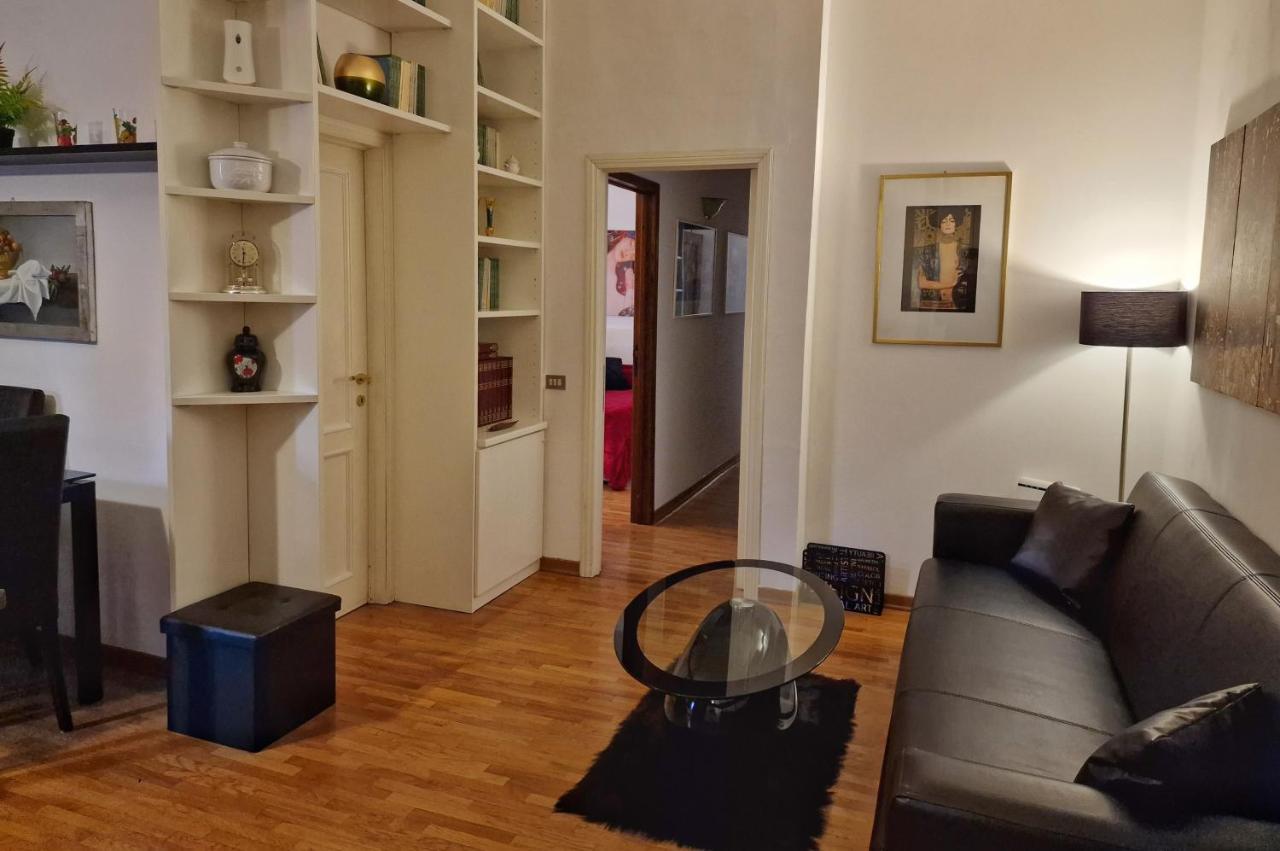 Arezzo Charming Apartment 外观 照片